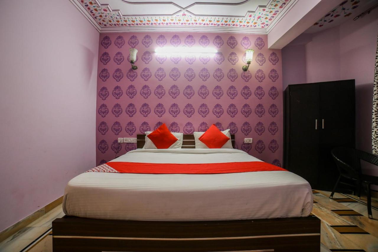 Collection O 36316 Hotel White Palace Jaipur Bagian luar foto