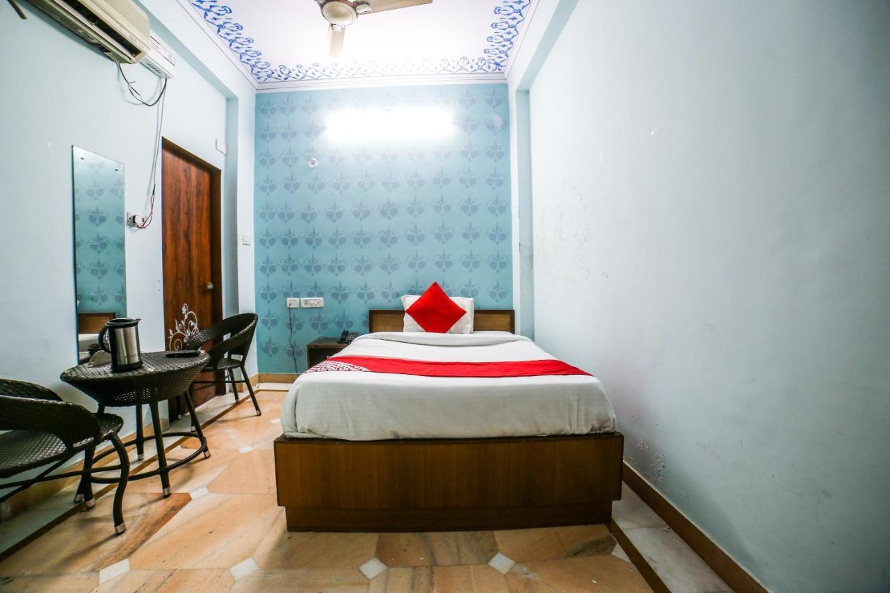 Collection O 36316 Hotel White Palace Jaipur Bagian luar foto